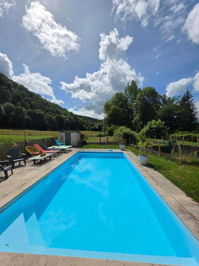 Location de vacances pour 7 personnes, avec piscine ainsi que jardin et vue, animaux acceptés à Gan - 2