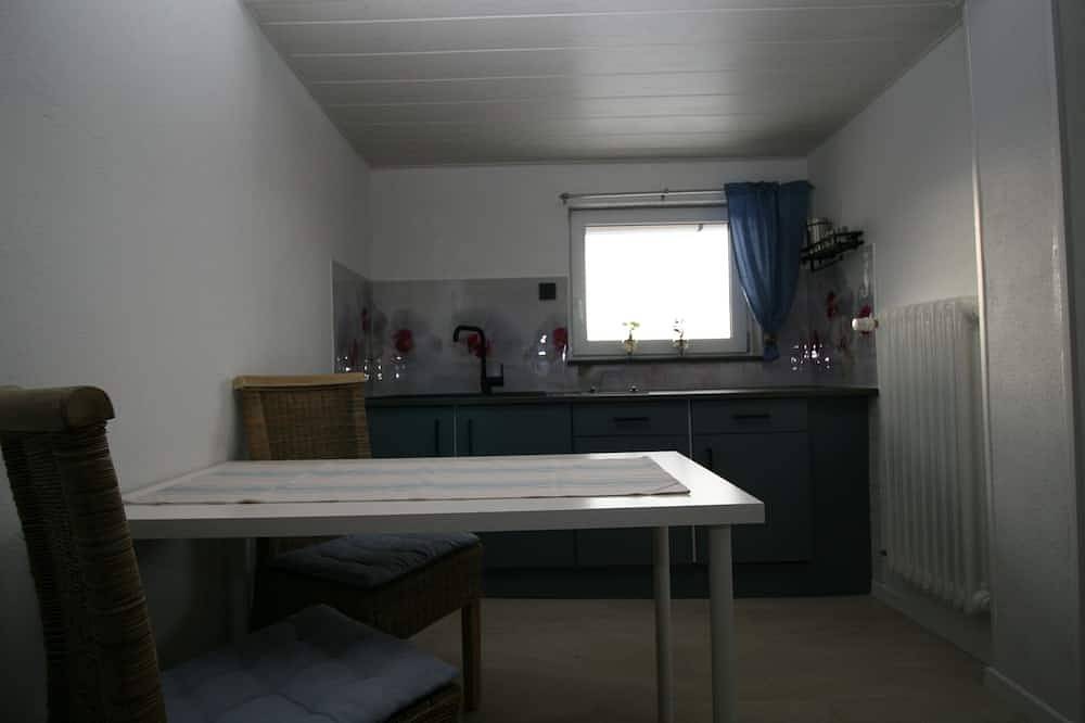 Ganze Wohnung, Ferienwohnung in Höhenlage mit Traumausblick in Sankt Oswald-Riedlhütte, Ostbayern