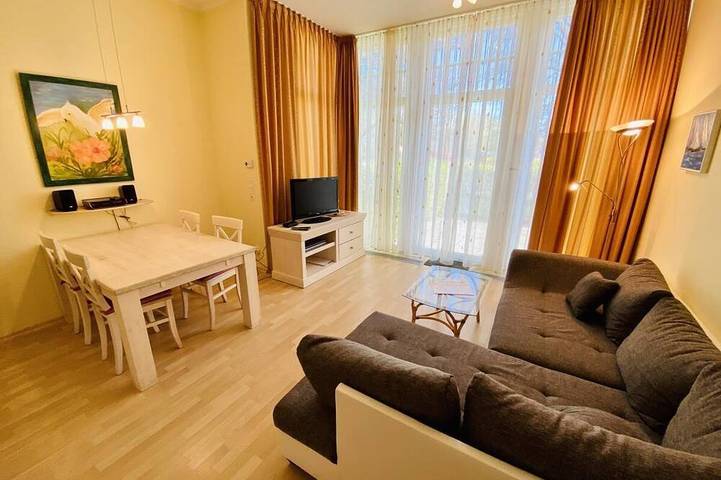 Ferienwohnung für 4 Personen, mit Terrasse in Hohe Düne (Warnemünde) - 4