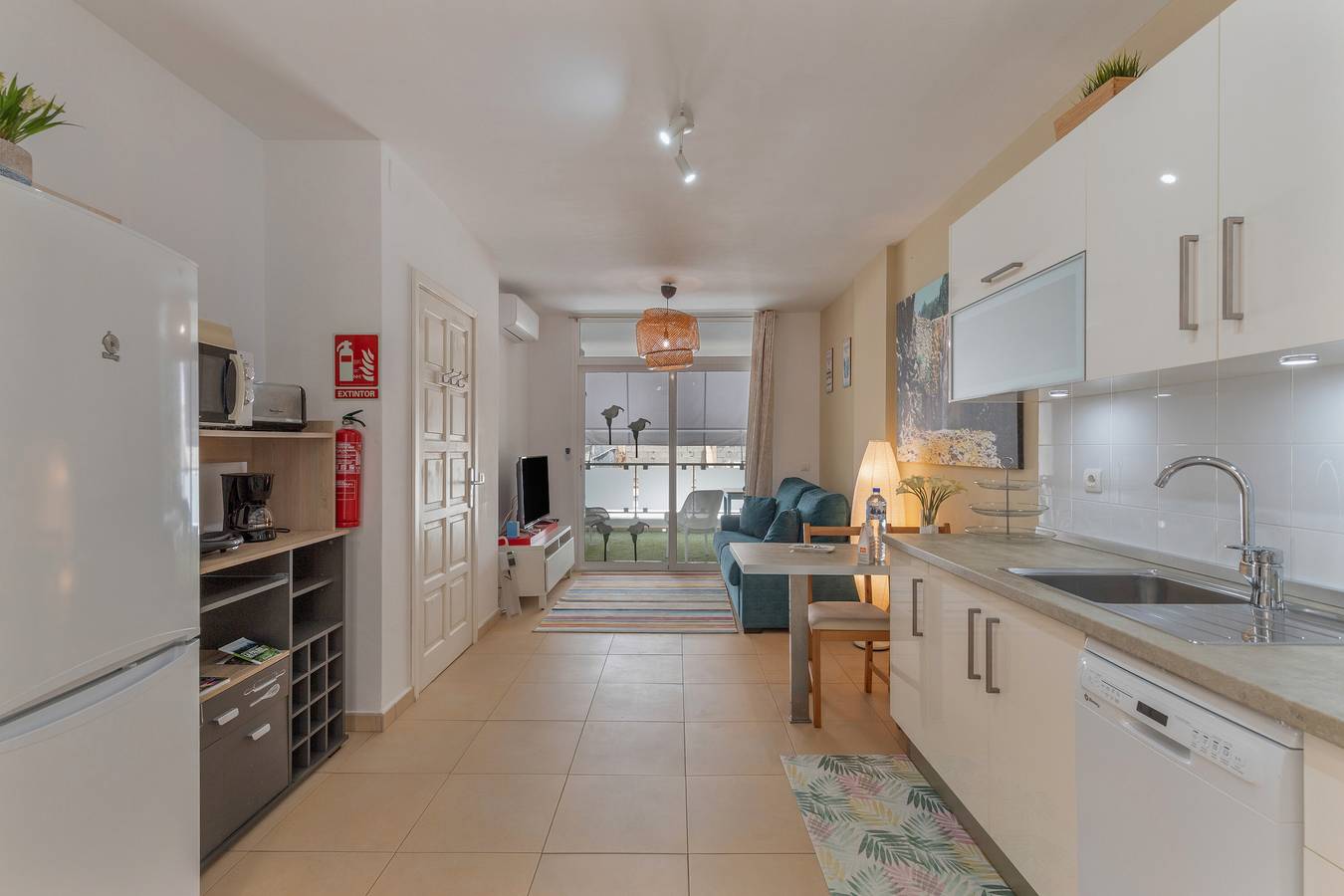Ganze Wohnung, Apartment 'Calas' mit Bergblick, Wlan und Klimaanlage in Puerto Naos, Los Llanos de Aridane