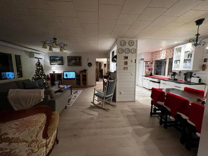 Casa rural para 6 personas, con sauna además de vistas y jardín, Se admiten mascotas en Finlandia