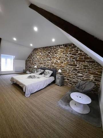 Location de vacances pour 4 personnes, avec jacuzzi et jardin à Matignon