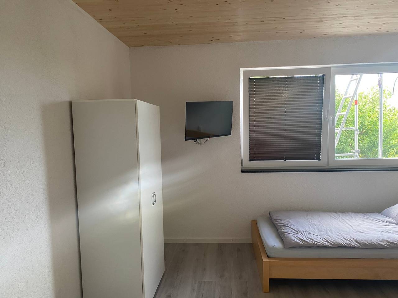 Ganze Wohnung, Apartment 'Ferienwohnung, 100 qm' mit gemeinsamer Terrasse, gemeinsamem Garten und Wlan in Hohenhaslach, Sachsenheim