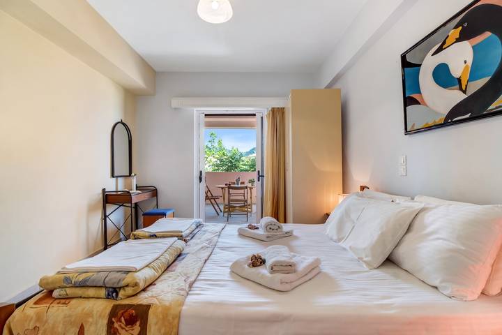 Entire apartment, Apartment "Apollon" with Sea View, Garden & Wi-Fi in Vasiliki, Greece