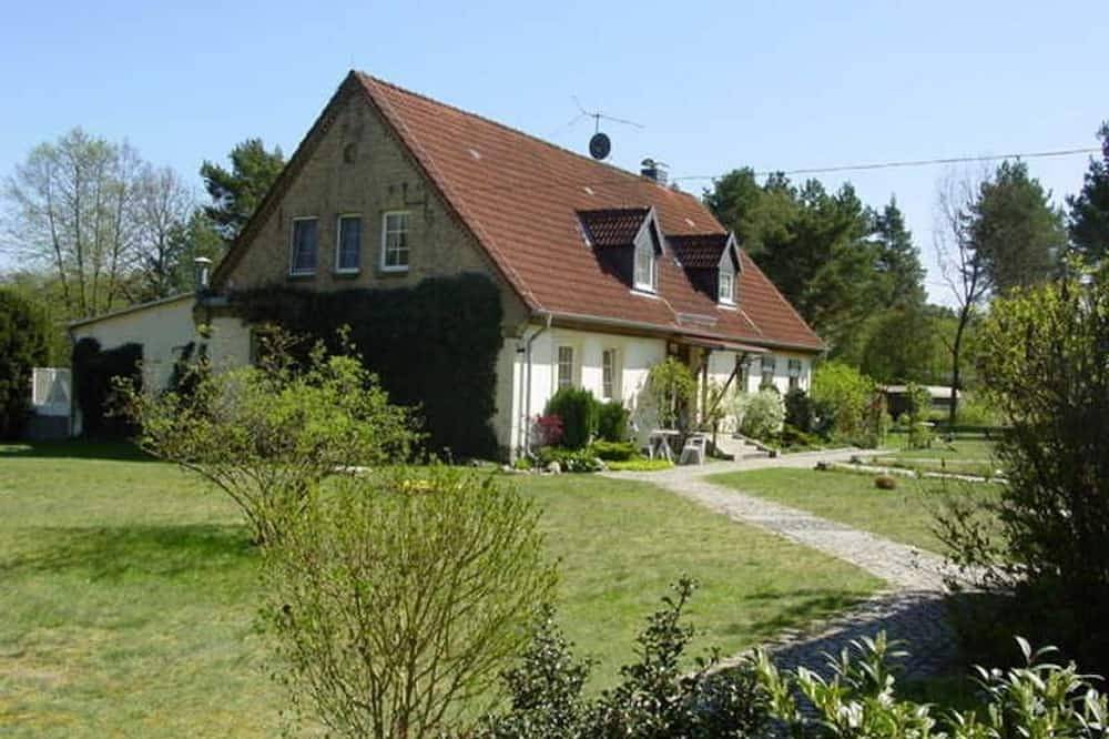 Apartement Kornblume - Fischerhaus Pension in Roggentin (Mirow), Mirow
