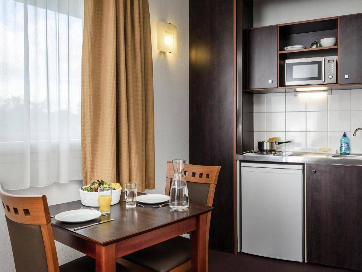 Aparthotel Adagio Access Paris Porte De Charenton in Charenton-le-Pont, Val-de-Marne