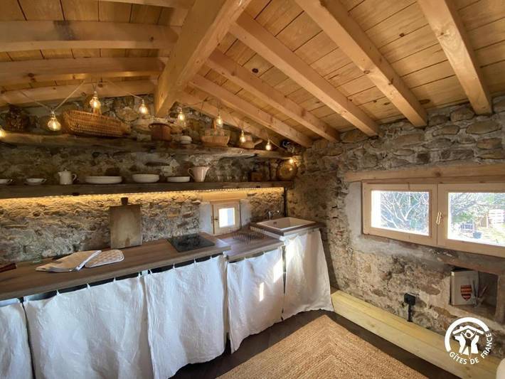 Location de vacances pour 2 personnes, avec jardin à Corbère - 2
