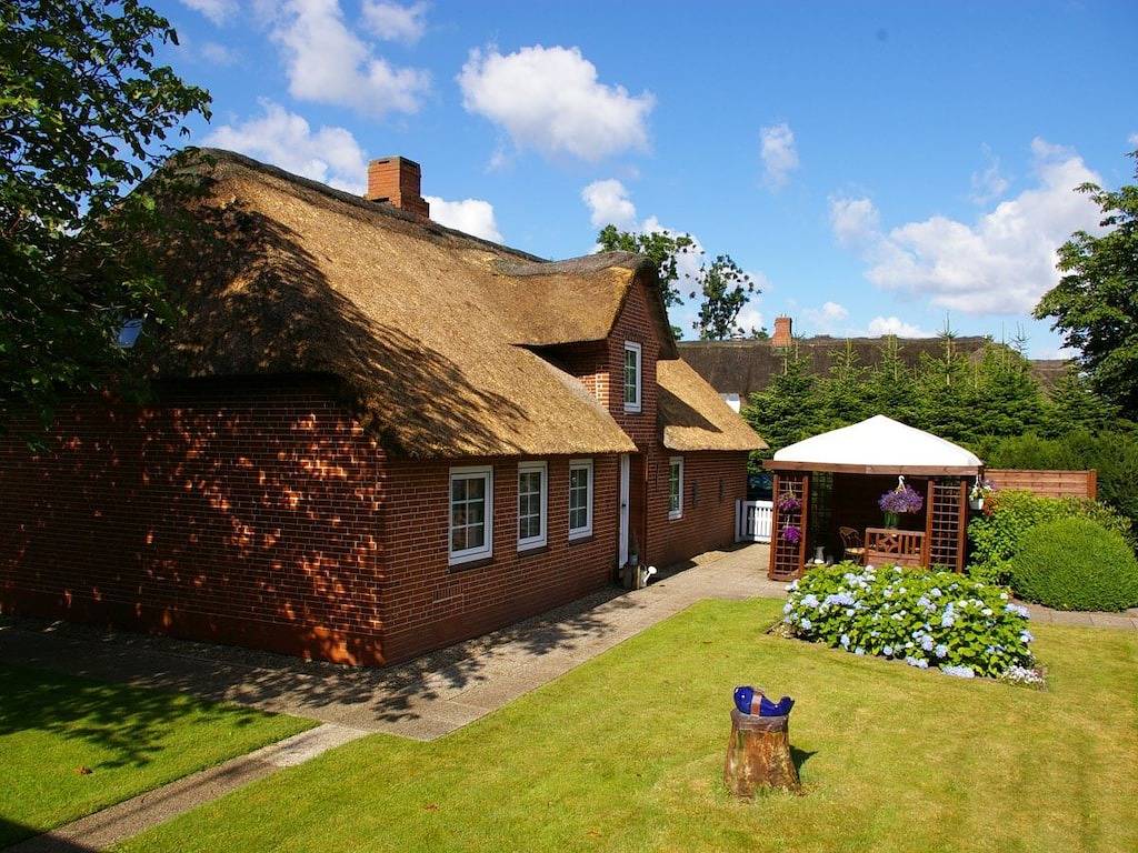Ferienhaus mit 4 Schlafzimmer in Risum-Lindholm, Nordfriesland
