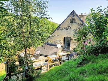 Gîte pour 4 personnes, avec jardin et vue à Châteaulin
