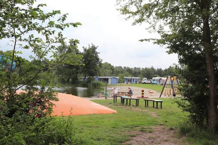 Gîte pour 6 personnes, avec terrasse ainsi que vue et vue sur le lac à Leeuwarden - 3