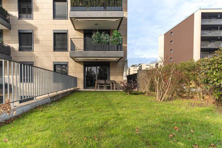 Gîte pour 2 personnes, avec jardin et vue ainsi que piscine et vue sur le lac à Puidoux - 2