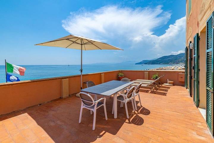 Location de vacances pour 8 personnes, avec vue et terrasse, animaux acceptés à Selva (Savone) - 3