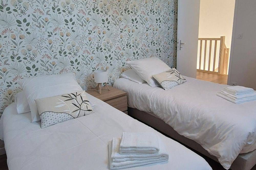 Gîte Paul \"Domaine Les Sources\" in Port-Bail-sur-Mer, Côte de la Déroute