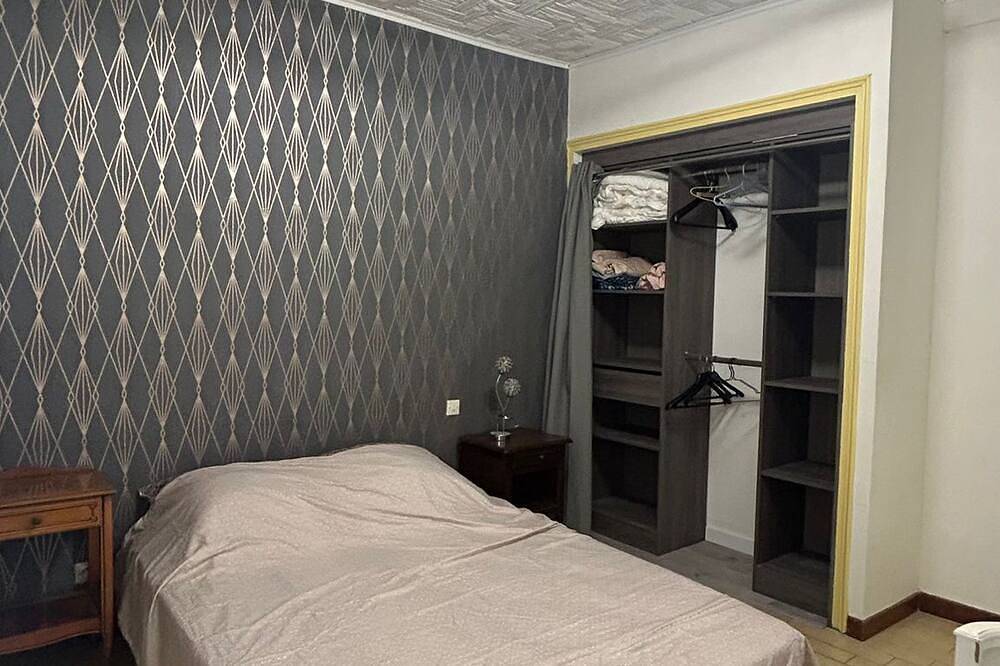 Appartement entier, Appartement dans les hauts cantons du Languedoc pour passer d’agréables vacances in Le Bousquet-d'Orb, Région de Lodève