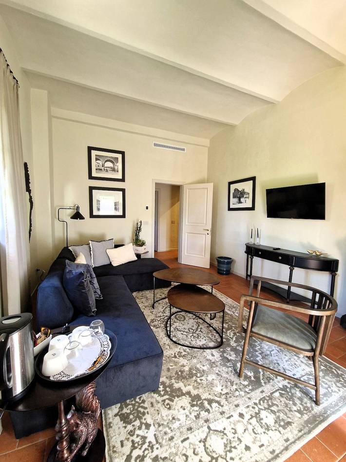 Agriturismo per 4 persone, con piscina e giardino in Chiusi
