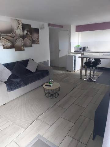 Gîte pour 4 personnes, avec terrasse à Ecquevilly