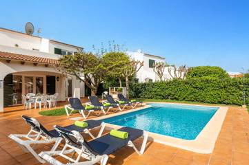 Villa in Ciutadella, Coast of Menorca für 6 