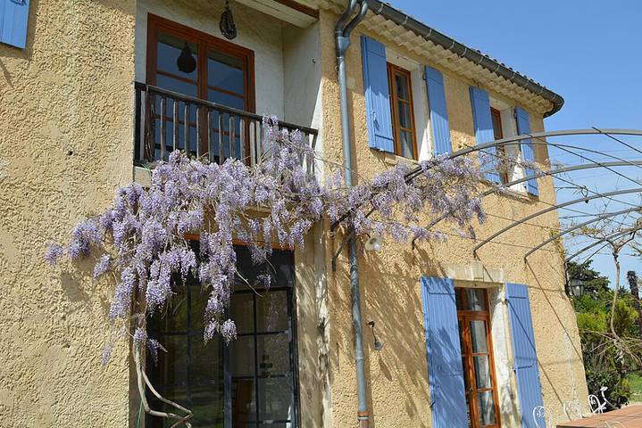 Gîte pour 3 personnes, avec jardin et terrasse