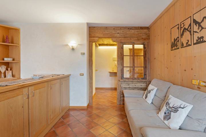 Ganze Wohnung, Apartment 'Fior Di Montagna' mit Bergblick, Gemeinschaftsterrasse und Wlan in Bormio, Bormio Gemeinde