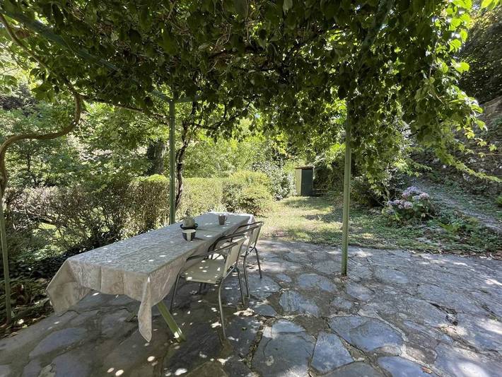 Villa pour 3 personnes, avec Terrasse et Jardin