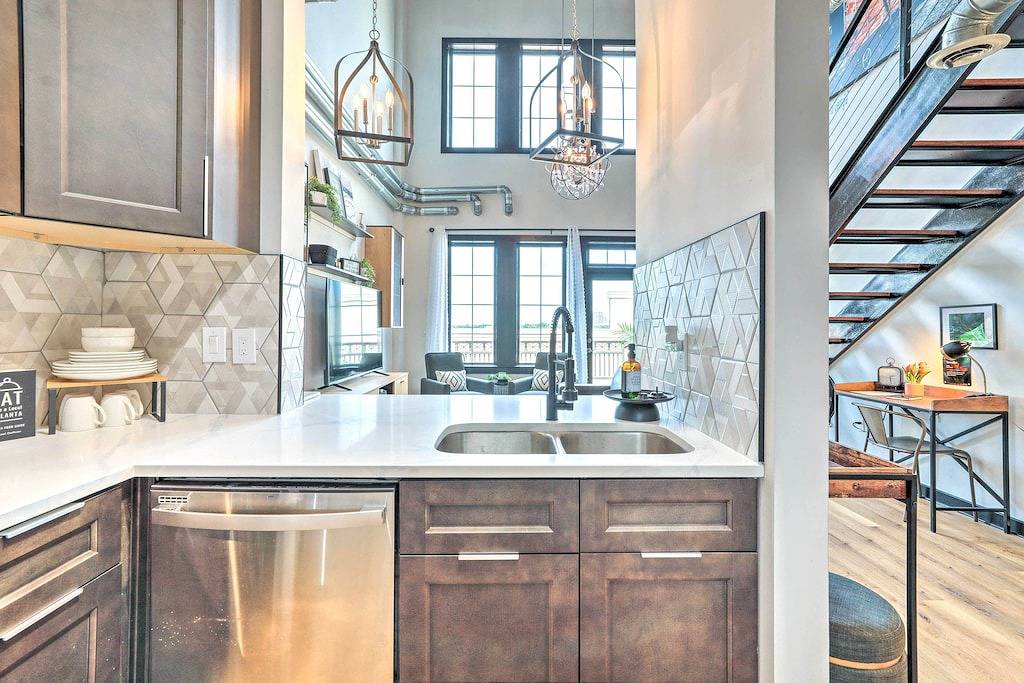 Ganze Wohnung, Central Atlantic Station Loft in Walkable Location in Atlanta, Fulton County