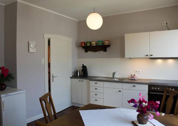Ferienwohnung für 6 Personen, mit Balkon und Terrasse sowie Garten und Ausblick in Wesertal - 2