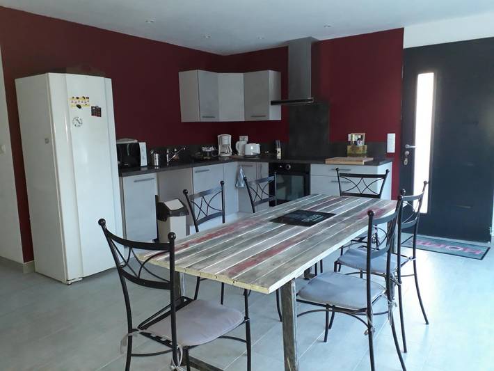 Gîte pour 6 personnes, avec terrasse à Roquefort-des-Corbières - 2