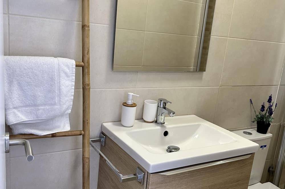 Apartamento entero, Vilamarlux Vii, adorable apartamento junto a la playa. in Vilasar de Mar, Costa del Maresme