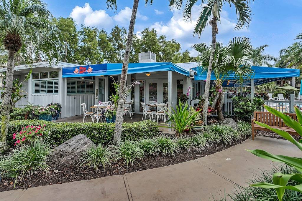 Ganze Wohnung, Water view condo with Wifi, screened balcony, pool, tennis, & on-site dining in Naples (Florida), Southwest Florida