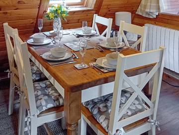 Log Cabin for 4 People in Weybourne, Norfolk, Photo 4