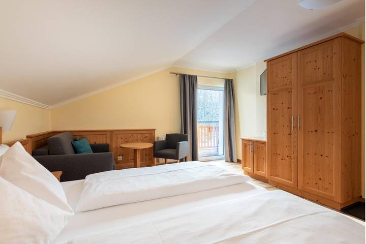 Comfort-Double room with balcony in Sankt Johann im Pongau, Ski Amadé
