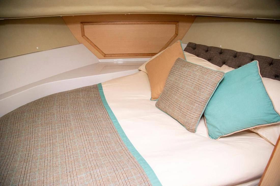 Houseboat in Inverness, Highlands