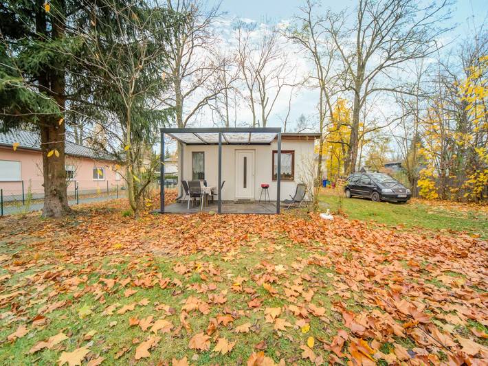 Ferienhaus für 3 Personen, mit Terrasse und Garten