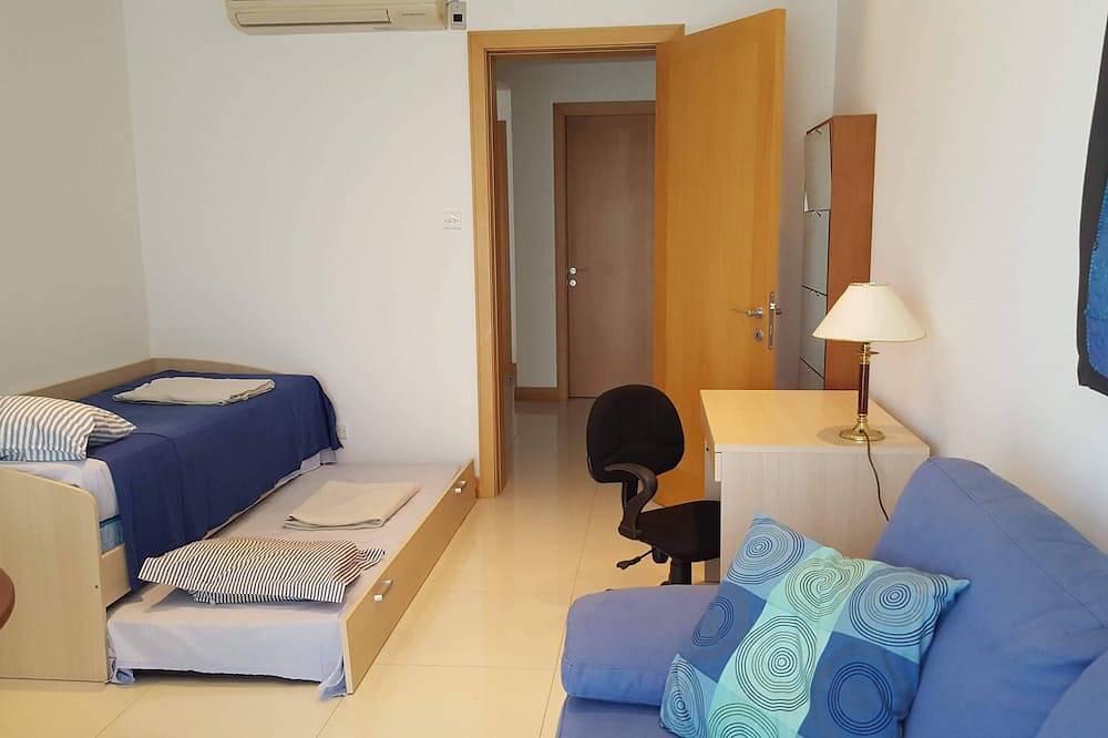 Entire apartment, Serendipity - 2 bedroom apartment in Mellieha in il-Mellieha, Mellieha