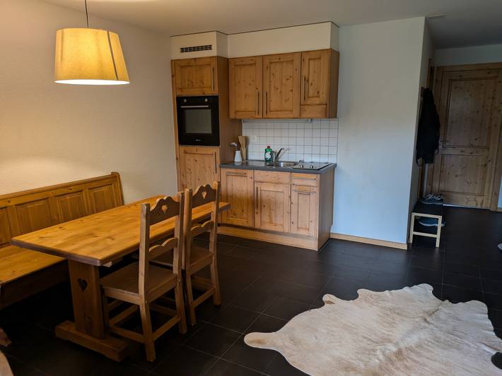 Gîte pour 4 personnes, avec balcon, adapté aux familles à Val-d'Illiez - 4