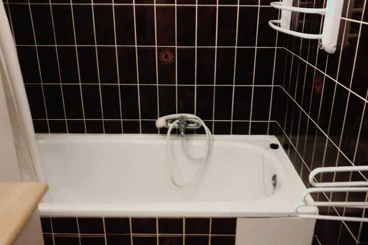 Appartement entier, Studio vue sur mer avec piscine interieure. in La Panne, Côte belge