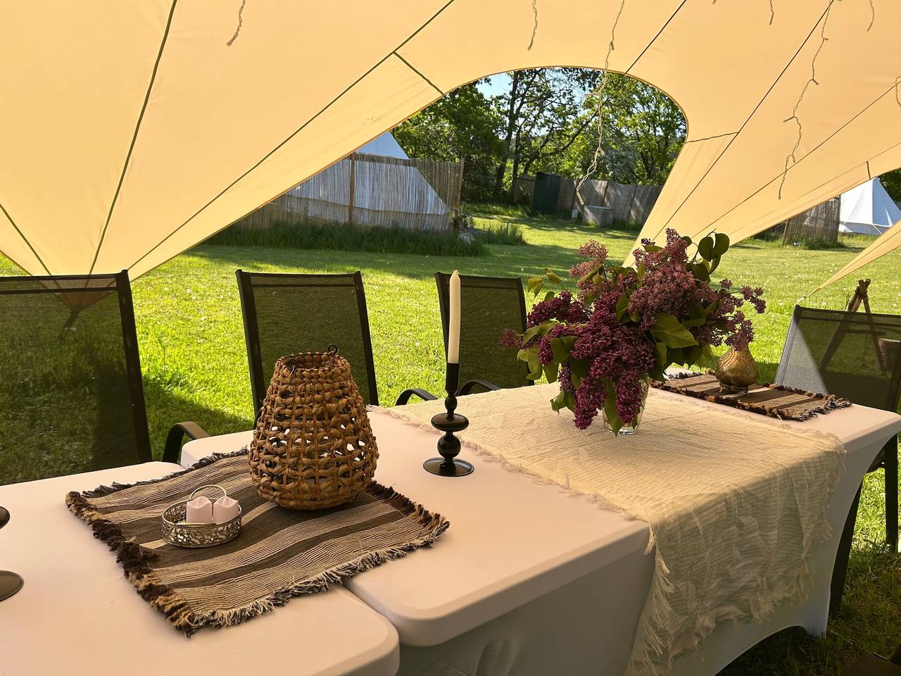 Tipi für 4 Personen mit Garten in Region Pilsen