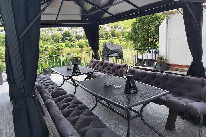 Ferienhaus für 8 Personen, mit Balkon