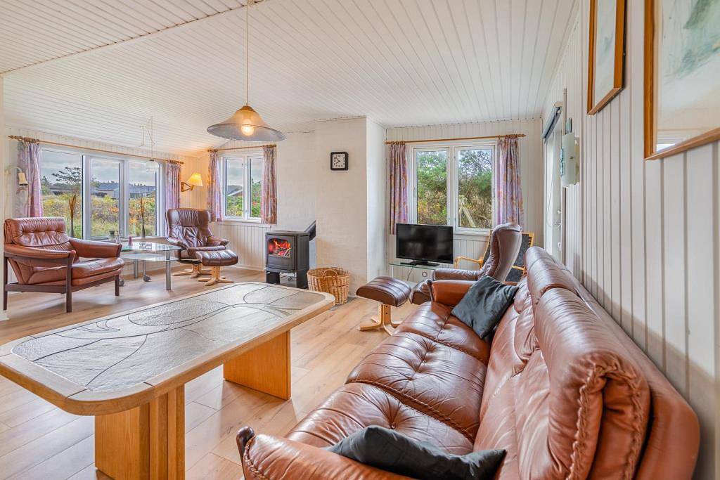 Gut geleggenes Ferienhaus auf einem Eckgrundstück in Henne, Varde