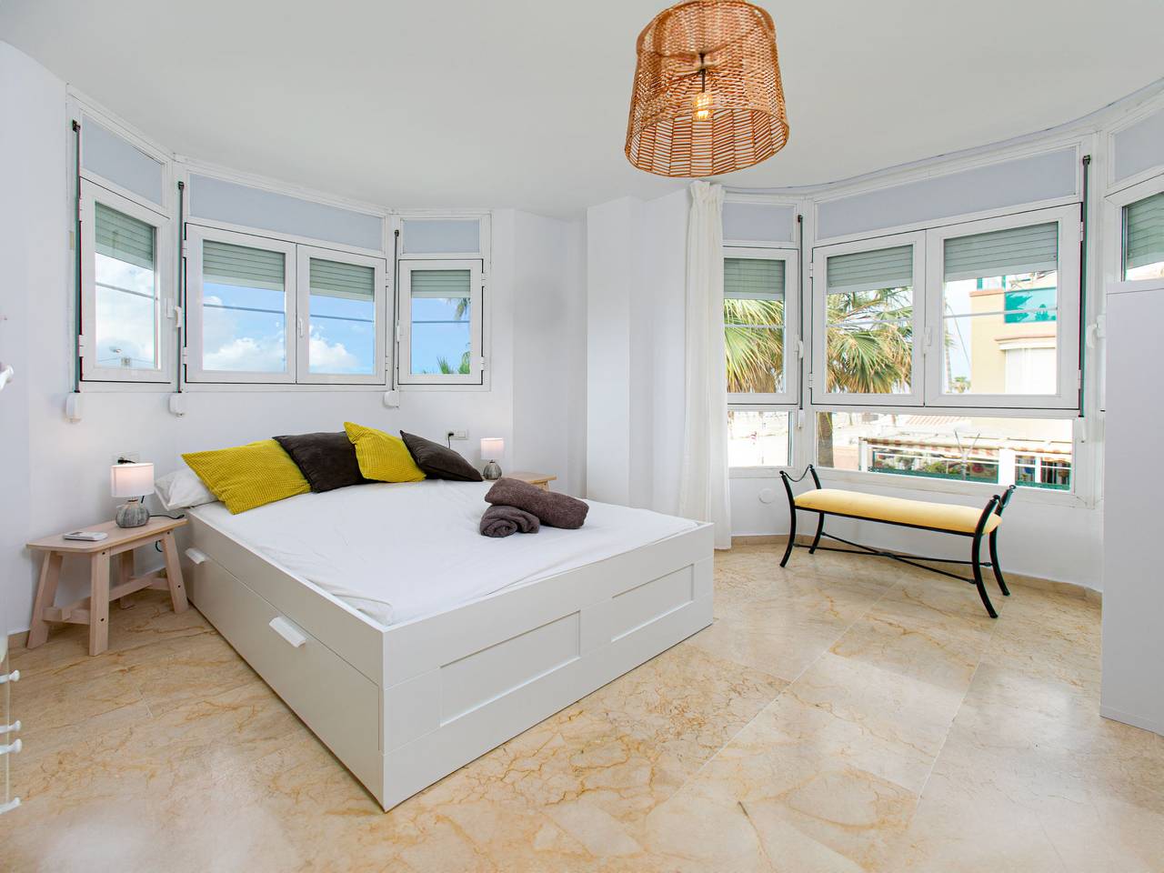 La samba beachfront in Playa Torre de Benagalbón, Rincón de la Victoria