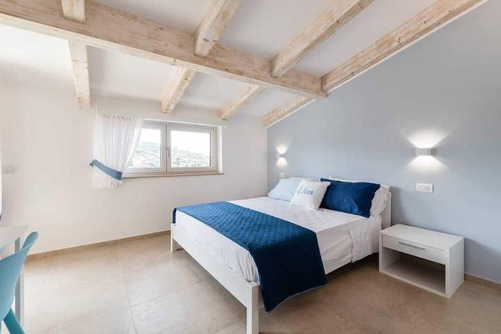 Appartement entier, Lemoon Holiday Home x7 with Terrace and Parking in Sant'Agata sui Due Golfi, Massa Lubrense