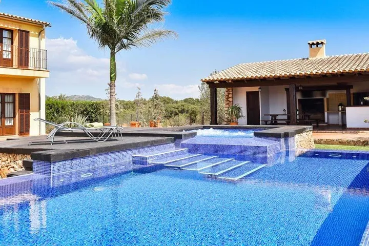 Chalet para 8 personas, con piscina y jardín - 1