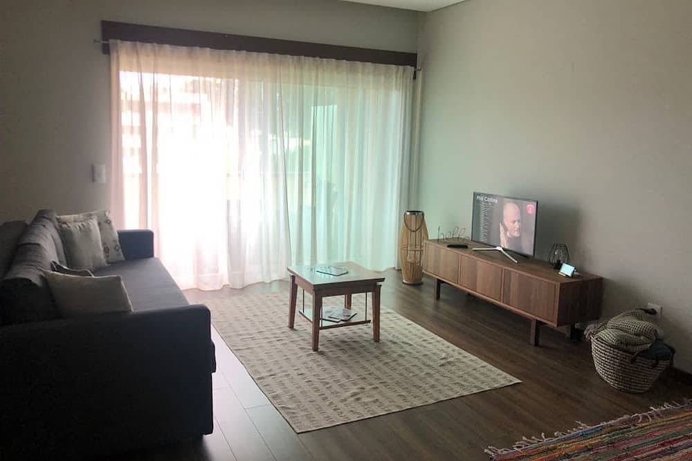 Apartamento entero, Apartment with view and pool access 900 meters from the beach in Furadouro, Ovar