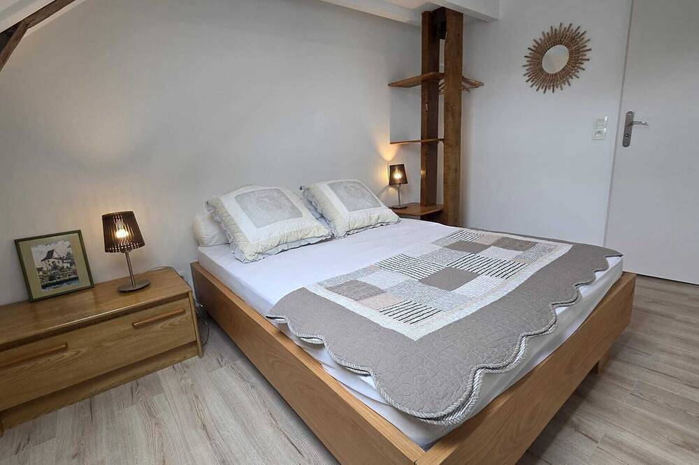 Appartement entier, Gîte du canal du moulin, en plein cœur du village d'Arudy en Vallée d'Ossau in Arudy, Béarn
