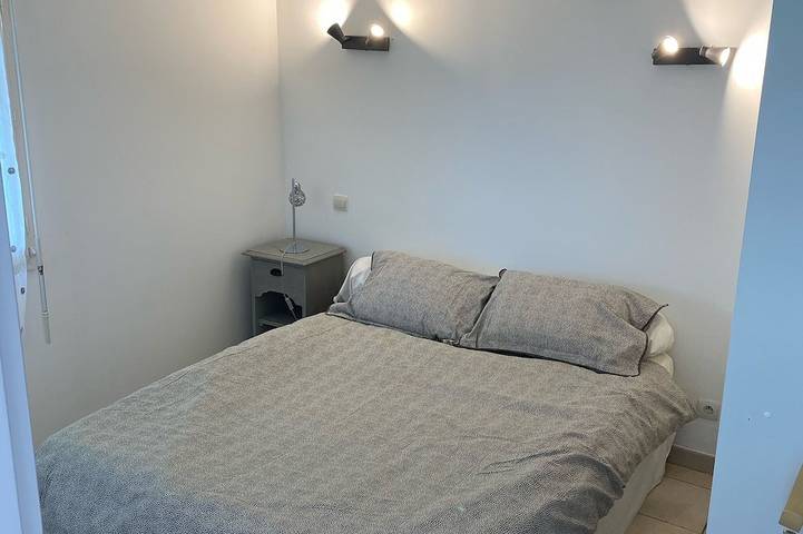 Gîte pour 3 personnes, avec terrasse et jardin à Pernes-les-Fontaines - 2