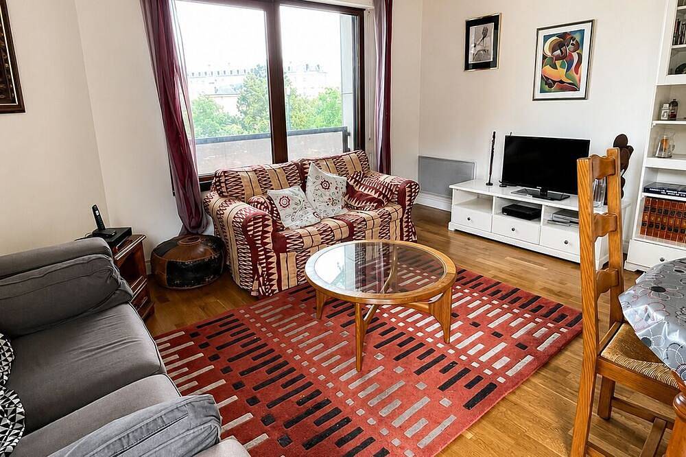 Appartement entier, Epsilona, Paris 13 à 2 min. Balcon + Parking in Le Kremlin-Bicêtre, Val-de-Marne