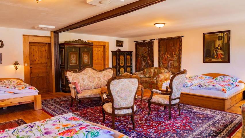 Villa für 24 Personen, mit Ausblick und Sauna sowie Garten in Bayern - 3