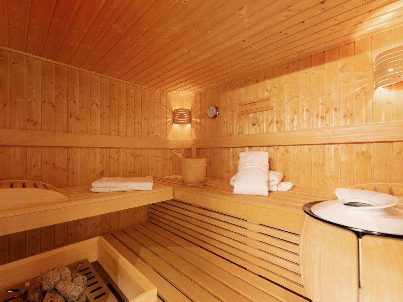 Ganze Ferienwohnung, Schmid Ferienwohnungen - Ferienwohnung 2 Og - 2 Schlafzimmer, Sauna, Balkon in Ofterschwang, Bayerisch Schwaben