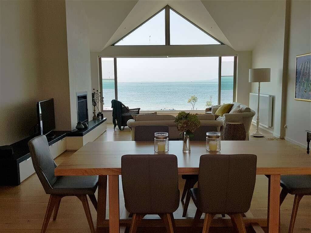 Holiday Apartment for 6 People in Point Lonsdale, Queenscliffe