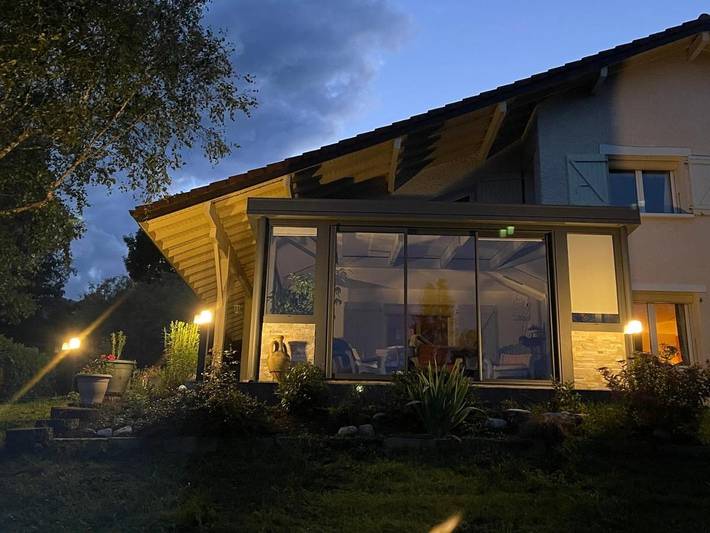 Gîte pour 4 personnes, avec jardin ainsi que vue sur le lac et vue, adapté aux familles dans Station de Monts Jura - 3